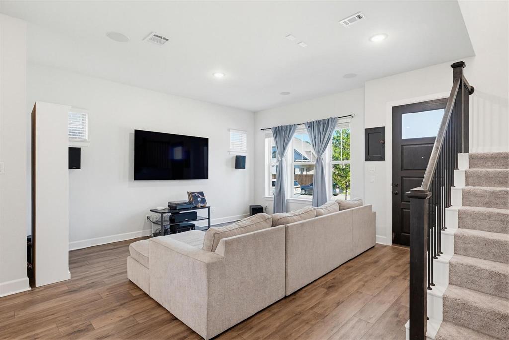 Lakes of River Trails East - Residential