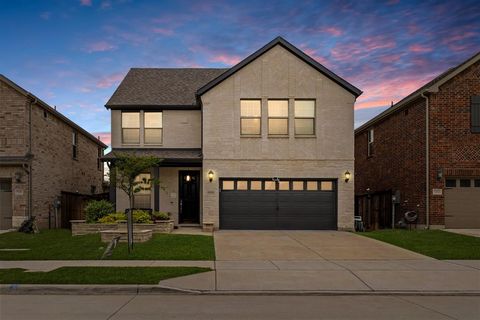 7325 Bronco Bluff Sachse TX 75048