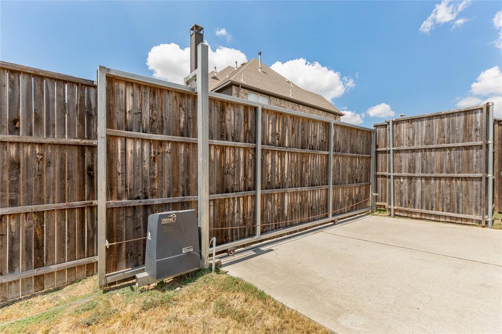 Castle Hills - Residential