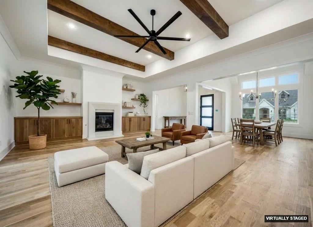 country club rd est - Residential