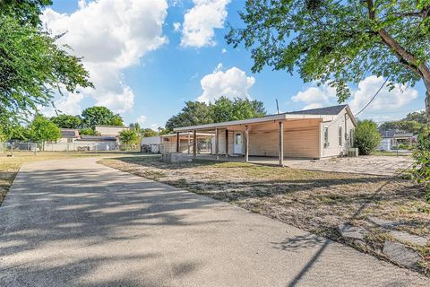 A home in Saginaw