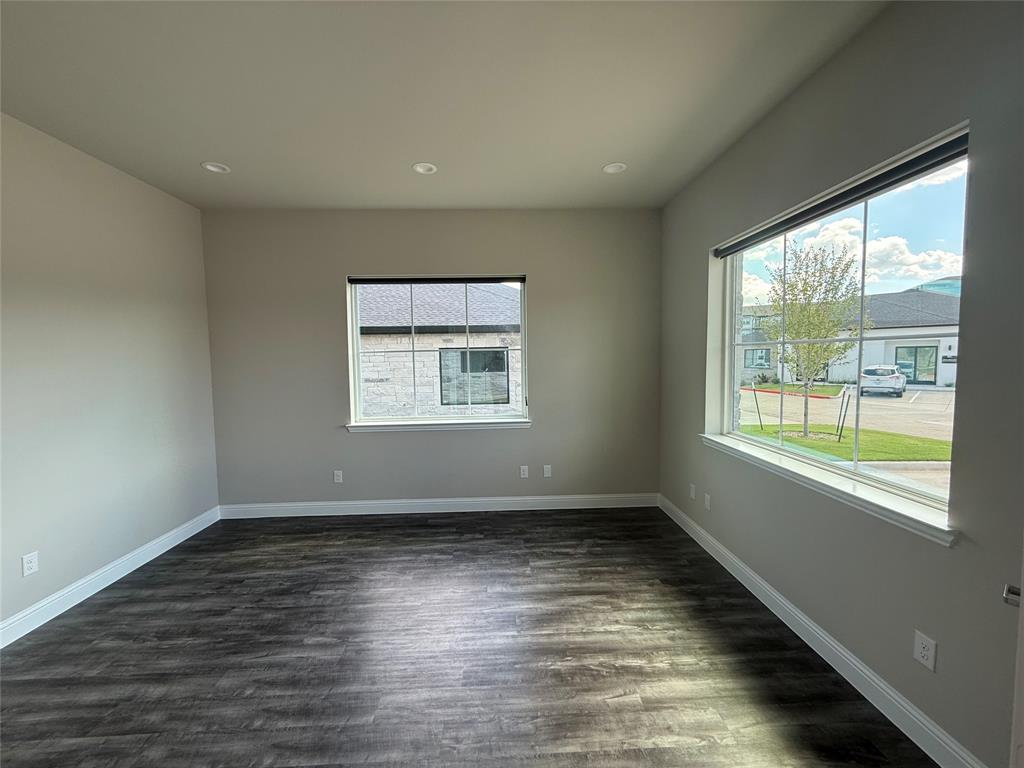 collin Ridge Office park - Commercial Lease