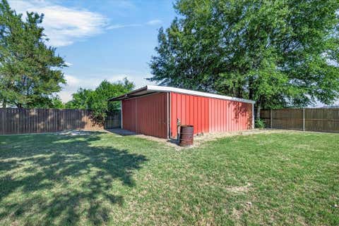 Tiny photo for 424 E Pennsylvania Avenue, Van, TX 75790 (MLS # 21341688)