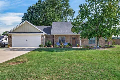 Photo of 424 E Pennsylvania Avenue, Van, TX 75790 (MLS # 21341688)