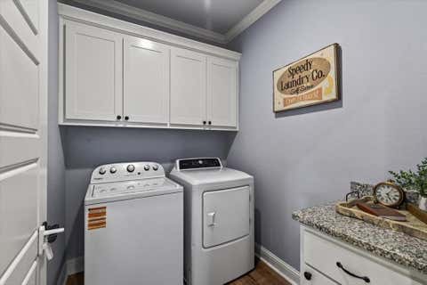 Tiny photo for 424 E Pennsylvania Avenue, Van, TX 75790 (MLS # 21341688)