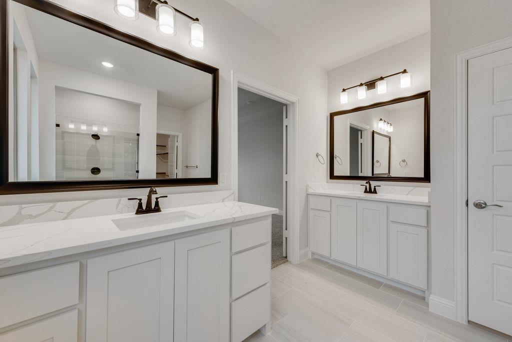 Arbor Oaks - Residential