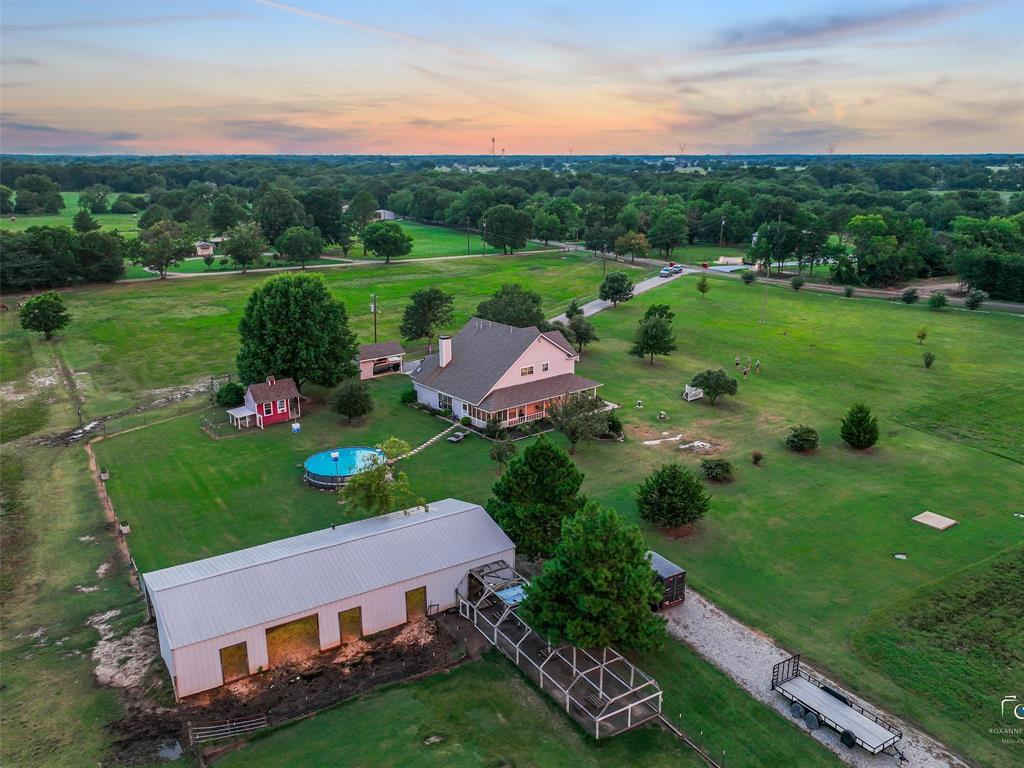 1880 County Road 2610
