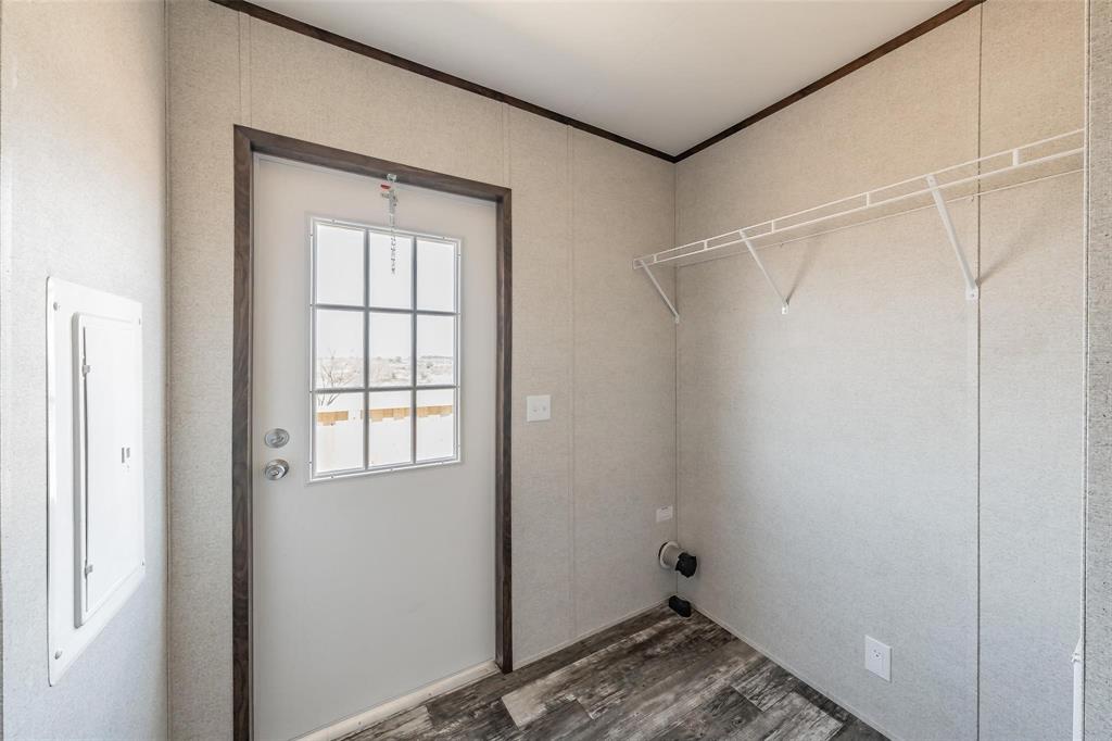 SILVER SPURS RANCH - Residential