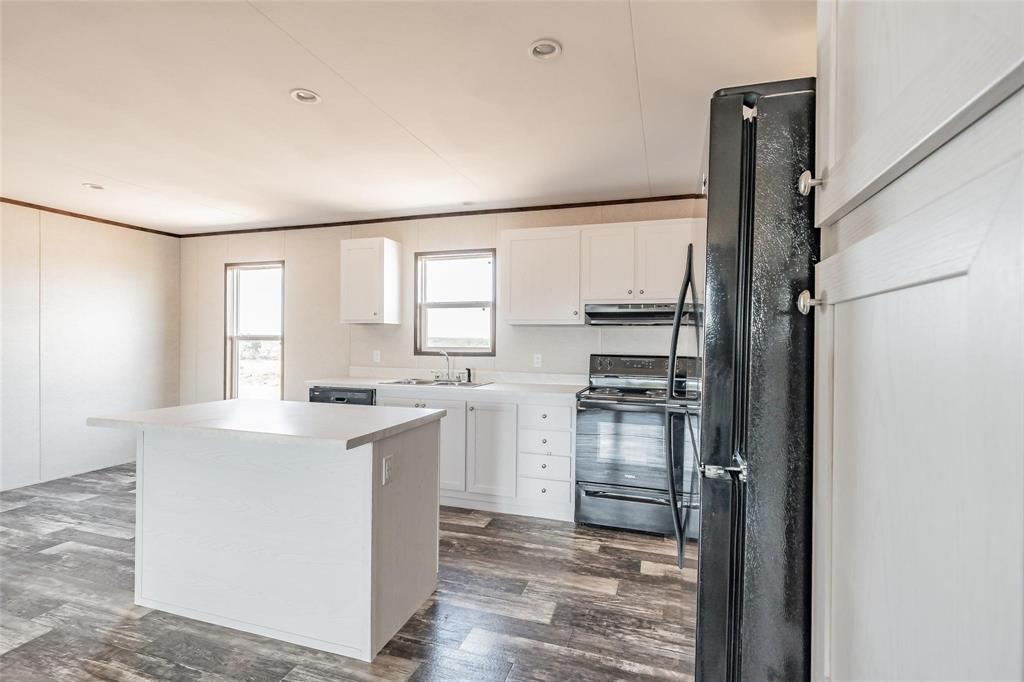 SILVER SPURS RANCH - Residential