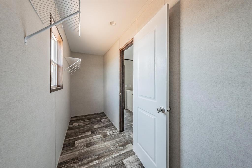 SILVER SPURS RANCH - Residential