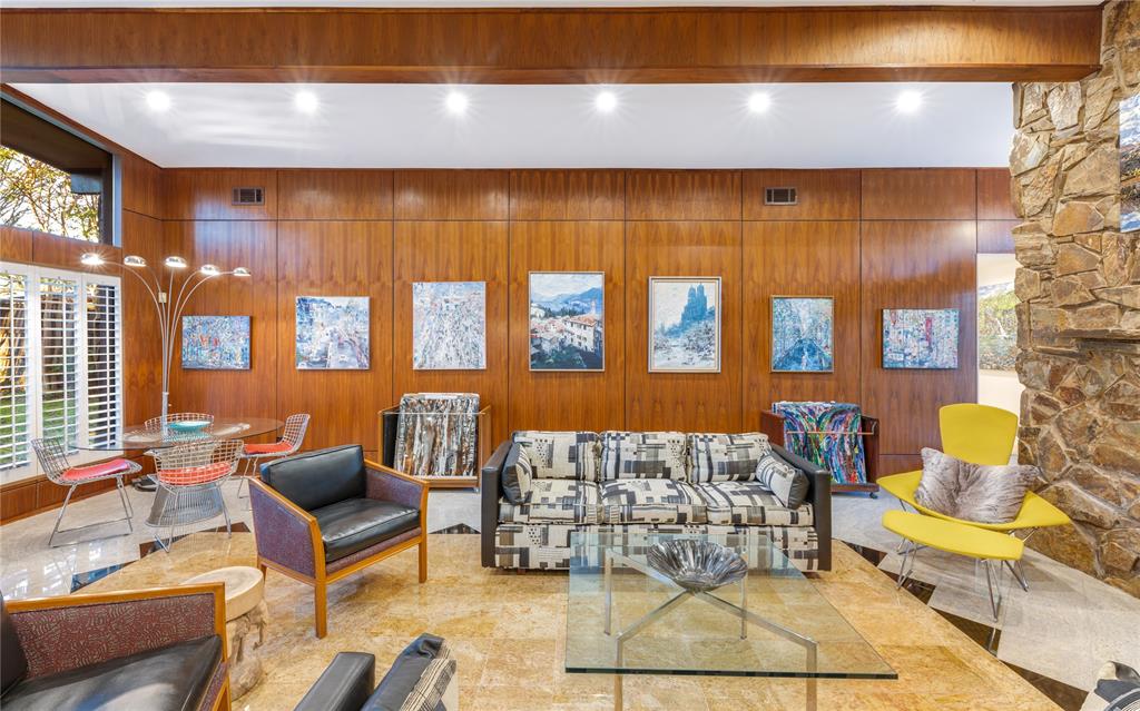 Merriman Manor - Residential