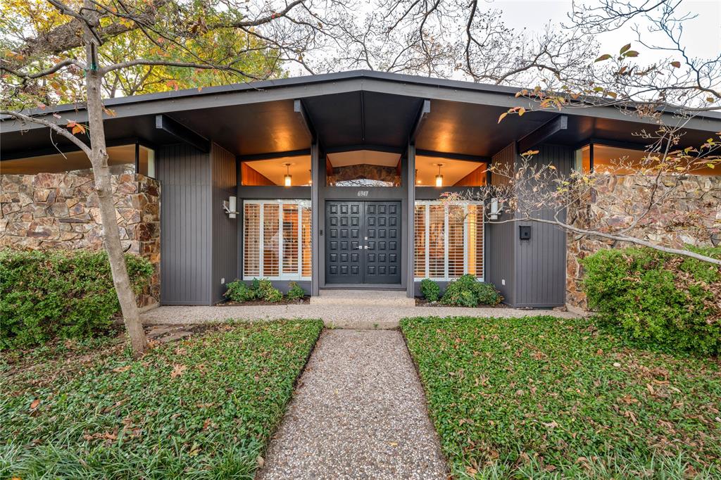 Merriman Manor - Residential