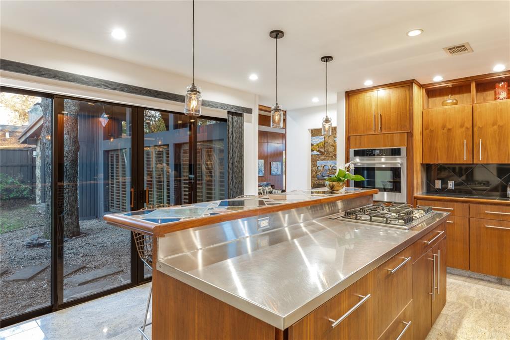 Merriman Manor - Residential