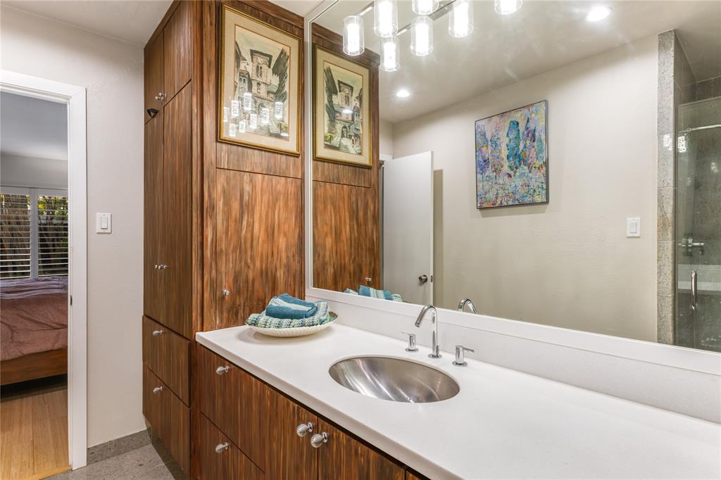 Merriman Manor - Residential