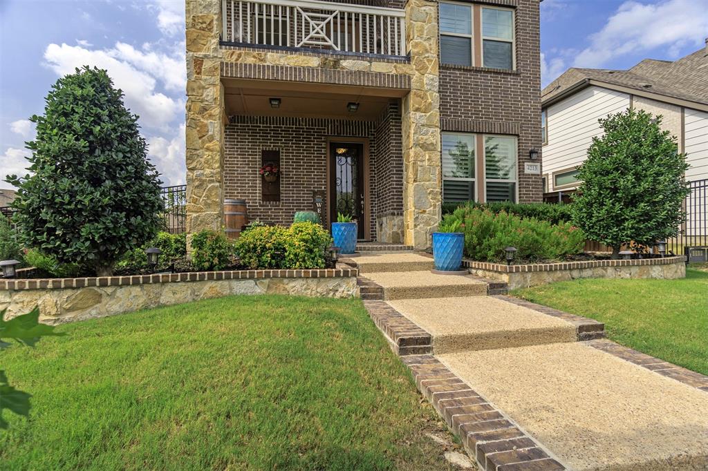 4213 Briar Rose Way