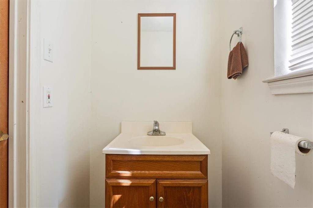 Brewster B F - Residential