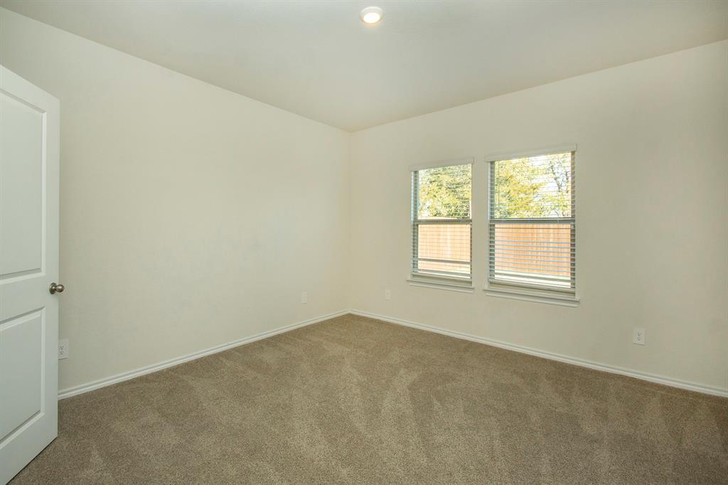 BLUFF SPRINGS PH 1 - Residential Lease