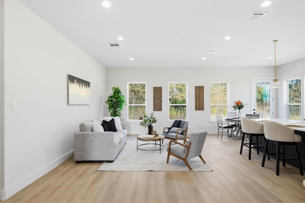 Wr Mcadams Surv Abs #664 - Residential