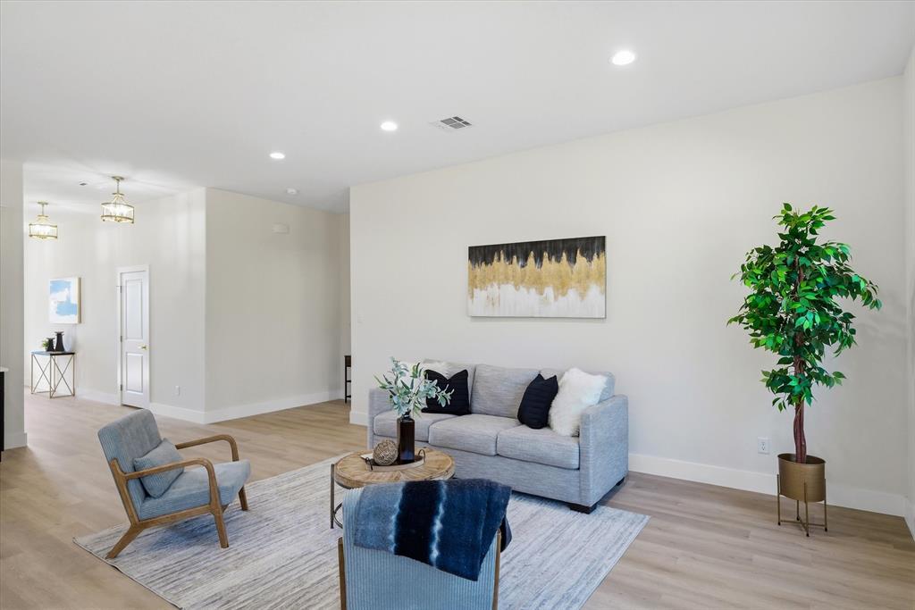 Wr Mcadams Surv Abs #664 - Residential