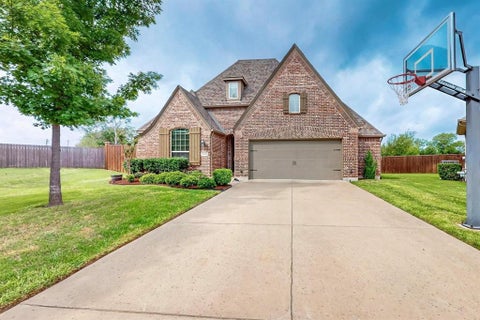 Photo of 3201 Hickory Bend Trail, McKinney, TX 75071 (MLS # 21420942)