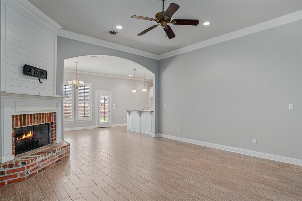 Jamestowne - Residential