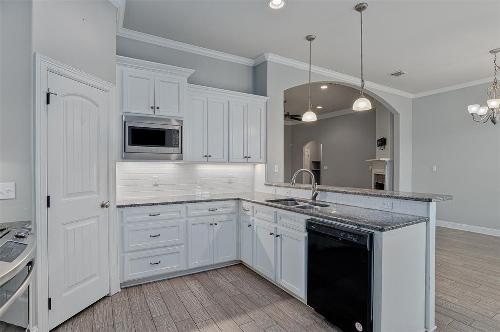 Jamestowne - Residential