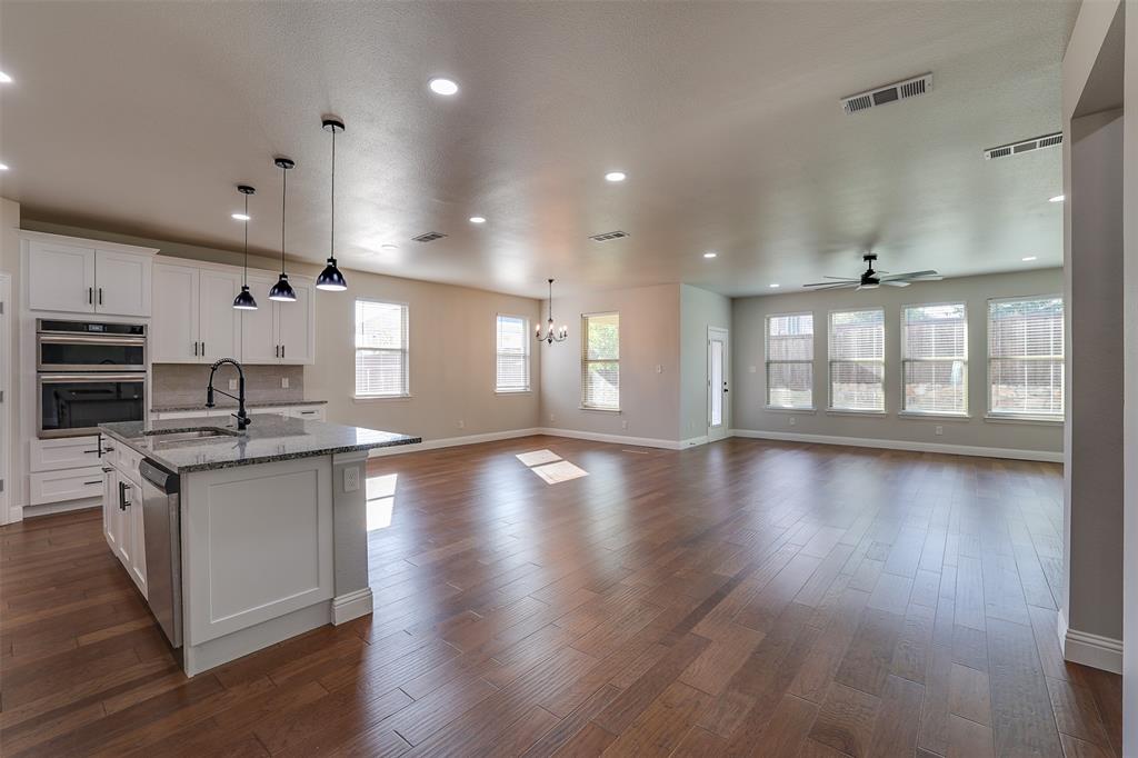 1804 Eastwood Court