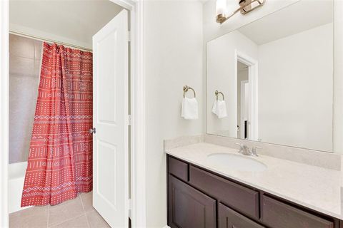 Tiny photo for 915 Blueberry Way, Northlake, TX 76247 (MLS # 21202731)