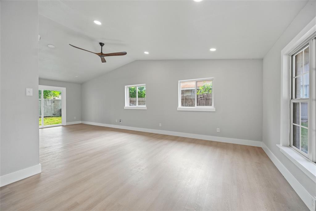 Central Park - Residential