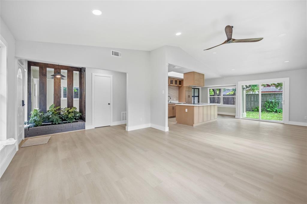 Central Park - Residential