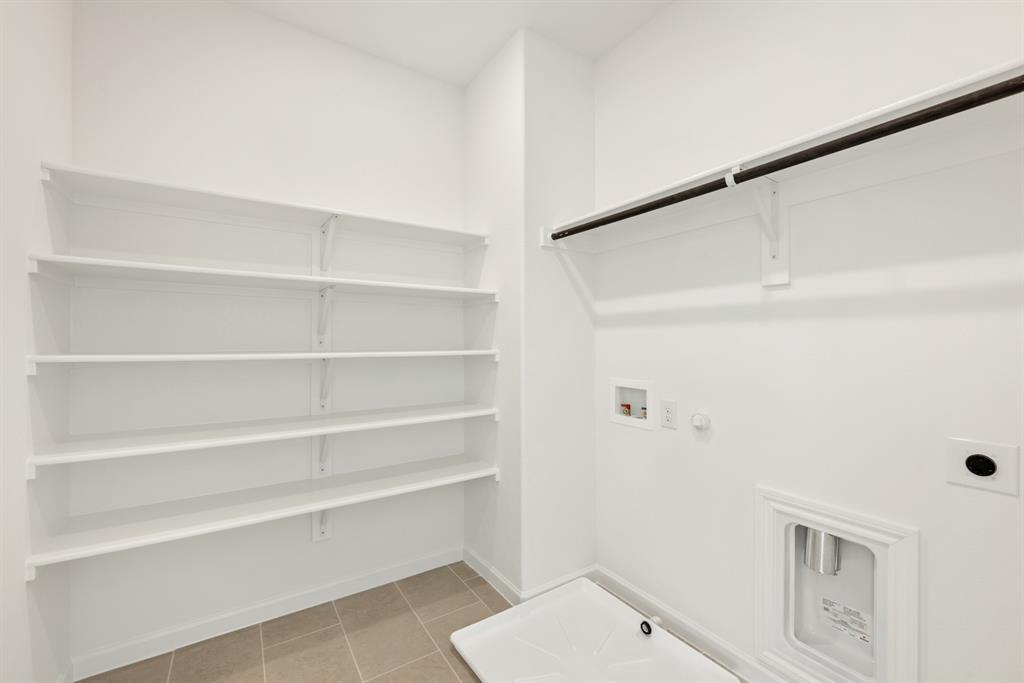 East Oak Creek Elements - Residential