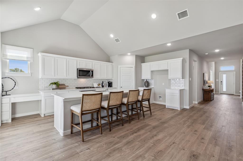 3713 Solstice Road