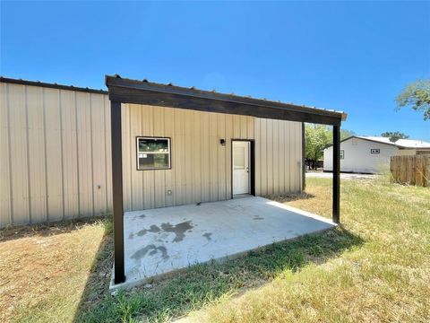 A home in Granbury