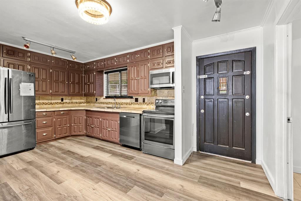 Whiskers Retreat Ph 2-1 - Residential