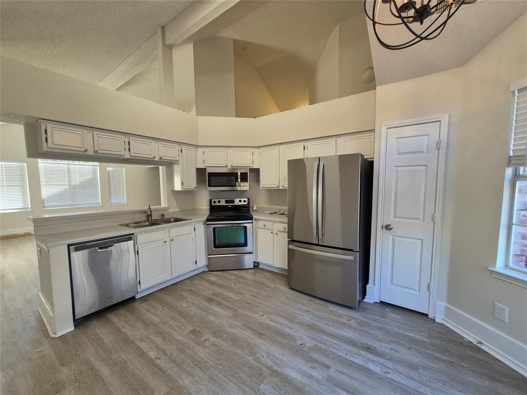 North Brook - Residential Lease