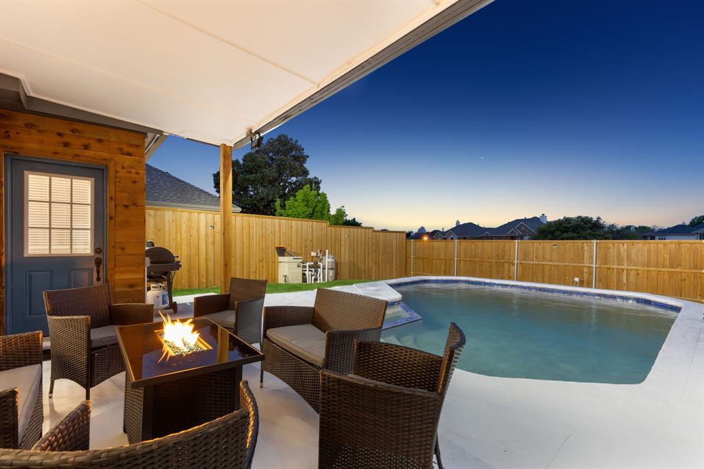 4017 Black Oak Drive