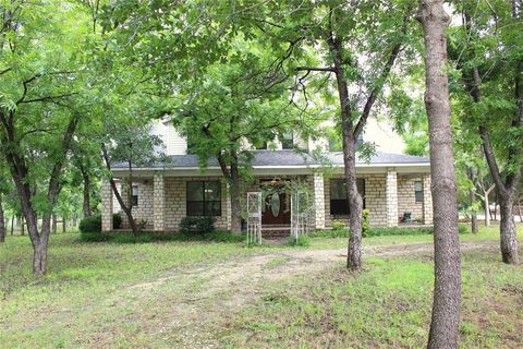 A home in Comanche