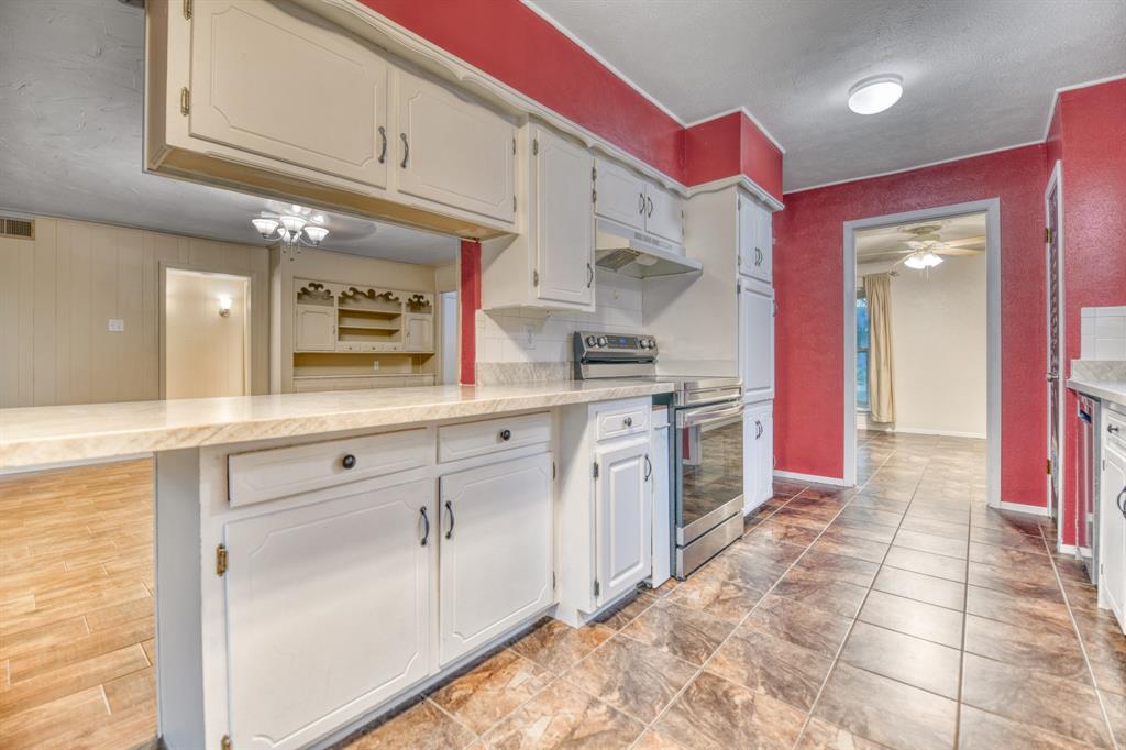 University Estates - Residential Lease