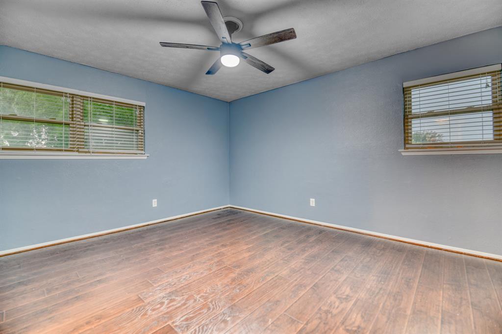 University Estates - Residential Lease