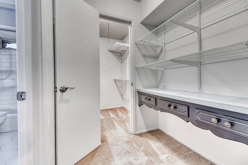 University Estates - Residential Lease