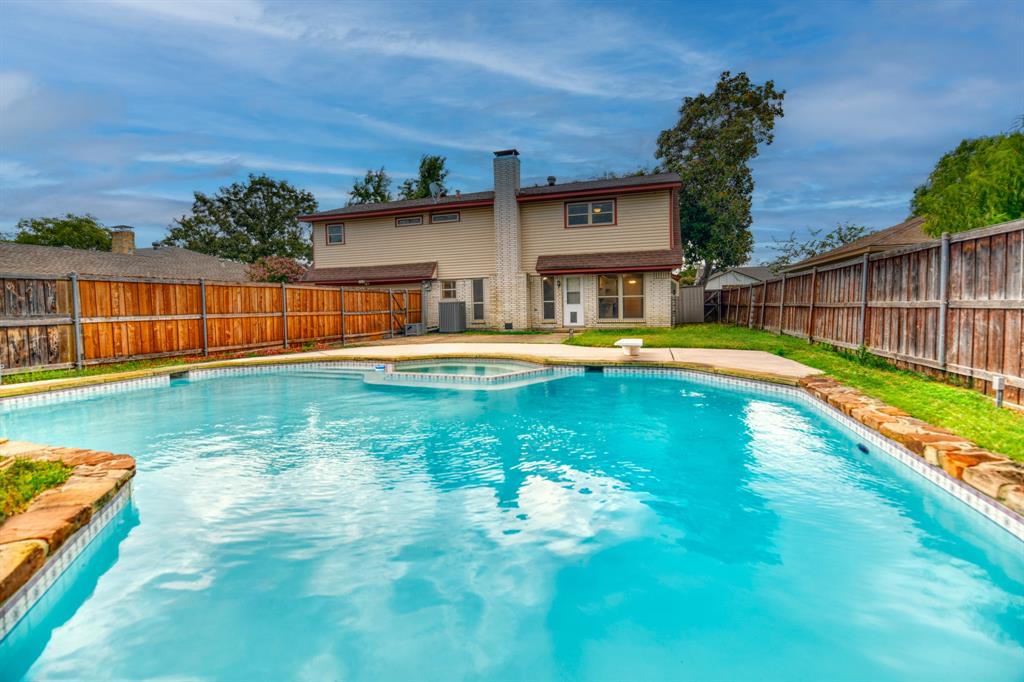 University Estates - Residential Lease