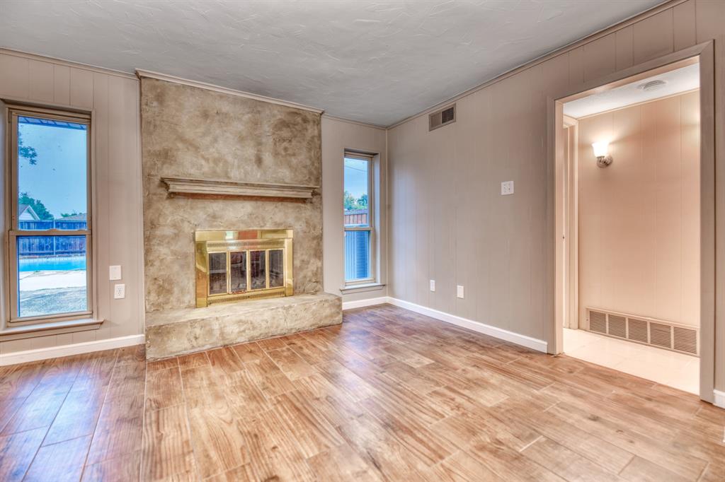 University Estates - Residential Lease