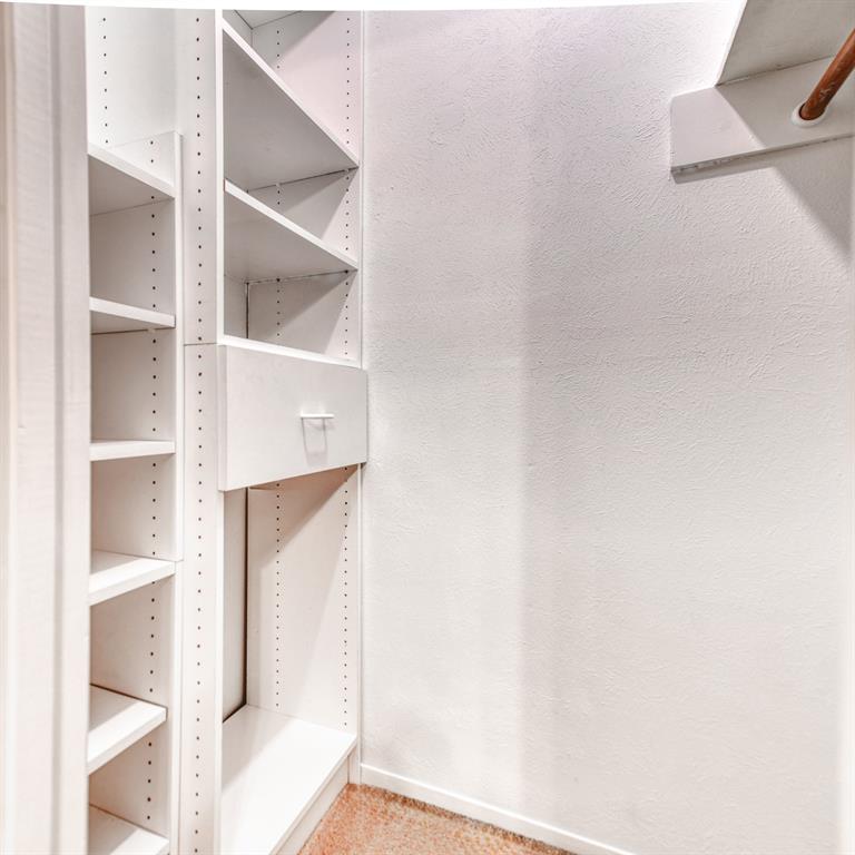 University Estates - Residential Lease