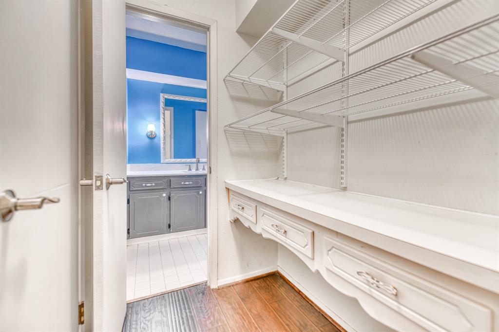 University Estates - Residential Lease