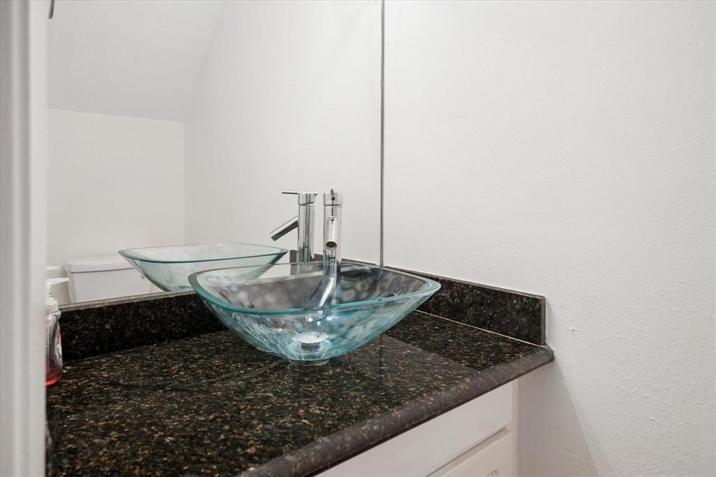 4418 BOWSER CONDOMINIUM - Residential