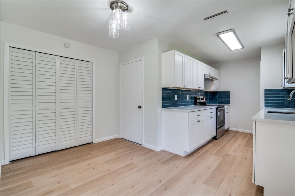 5210 Stagecoach Lane