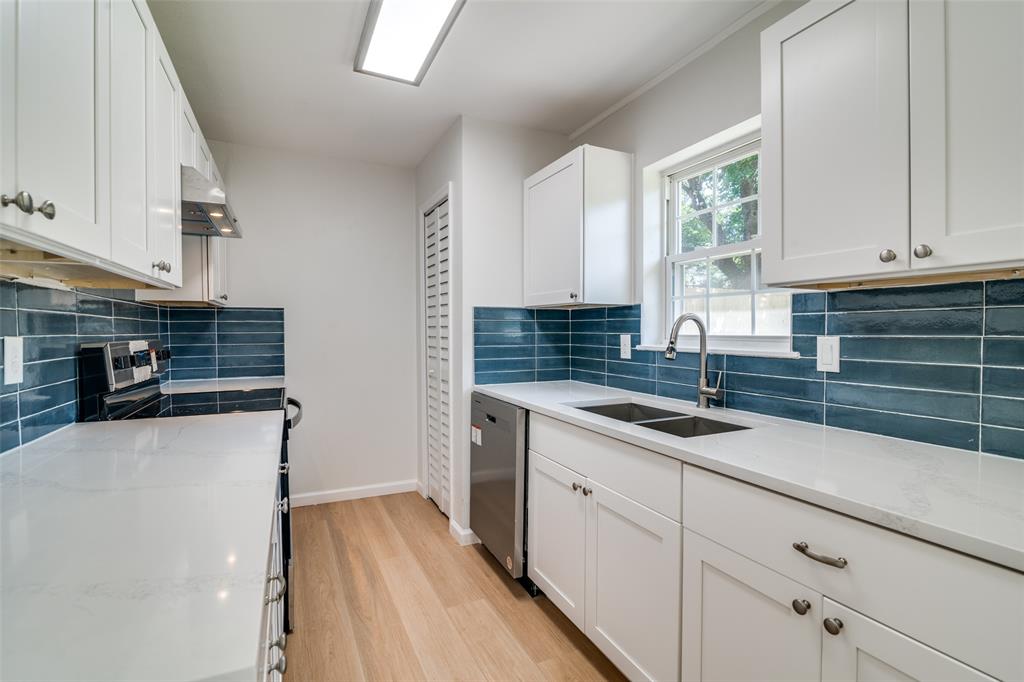 5210 Stagecoach Lane