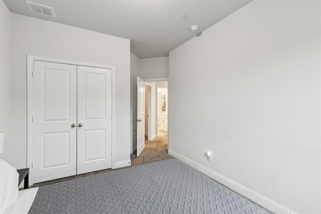 Huntington Villas - Residential