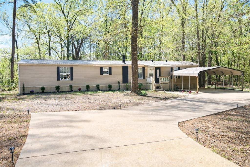 129 Running Deer Lane