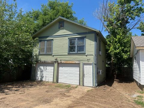 A home in Mineral Wells